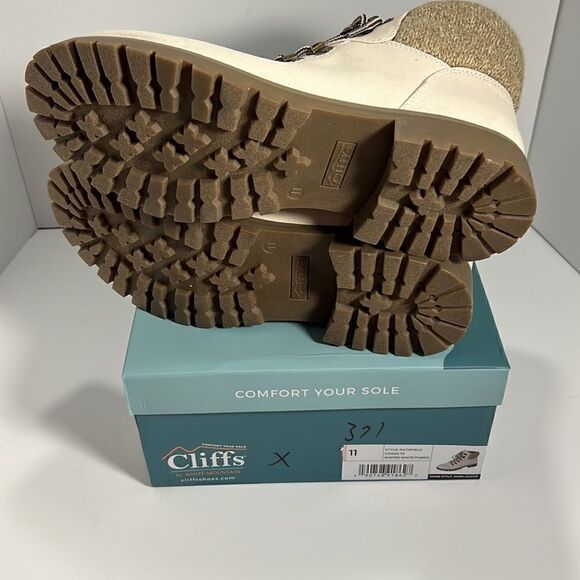 Cliffs by White Mountain Pathfield Winter White Boots size 11 - Picture 7 of 10